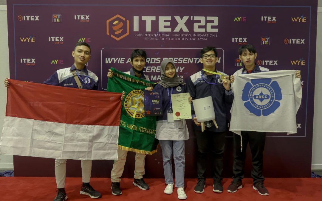 Tim Fishee Amikom Raih Gold Medal dalam World Young Inventors Exhibition (WYIE) 2022 di Malaysia