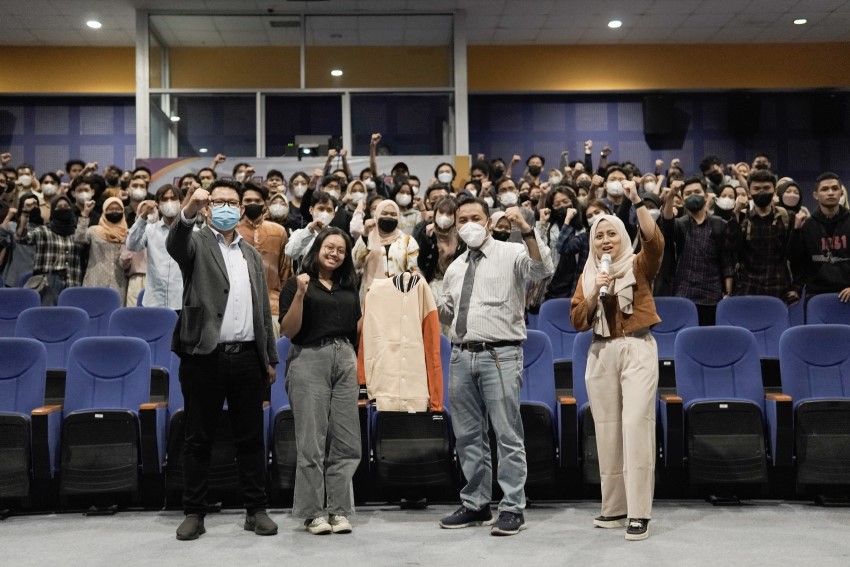 Awardee IISMA 2022 Berbagi Pengalaman Cara Mendapatkan Beasiswa Keluar Negeri.