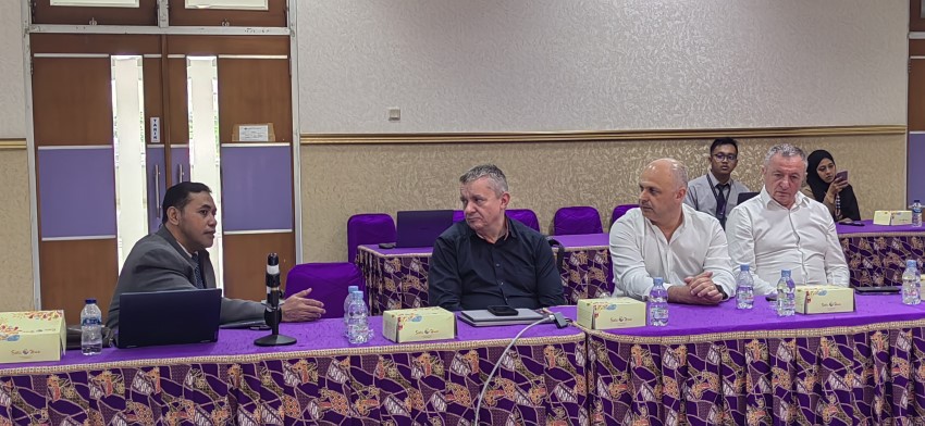 Universitas Amikom Yogyakarta Welcomes Hungarian Delegation to Forge Educational Partnerships