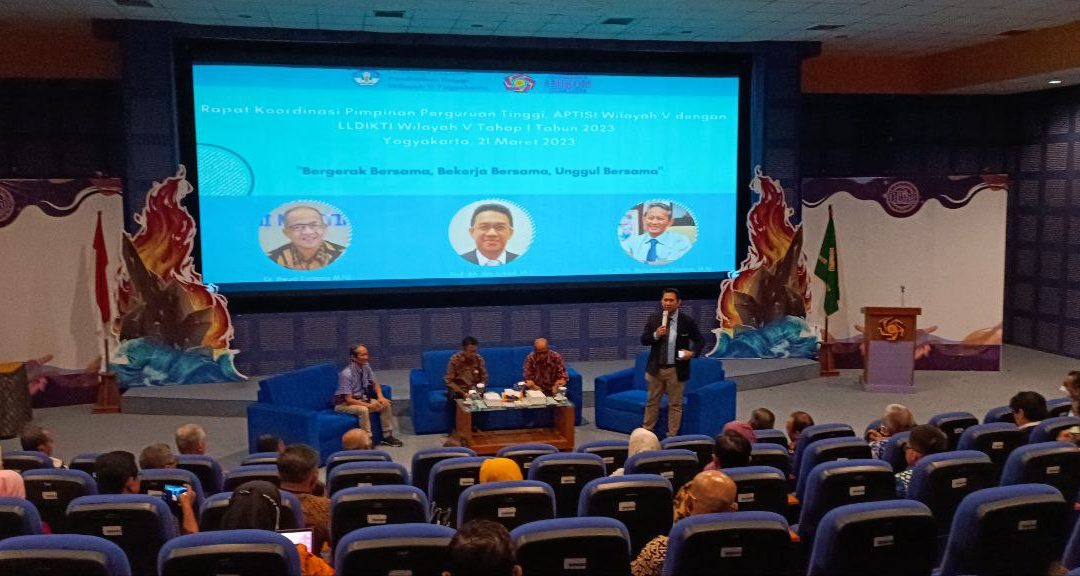 RAKORPIM APTISI Wilayah V dan LLDIKTI Wilayah V Bahas Peningkatan Mutu Perguruan Tinggi di Yogyakarta