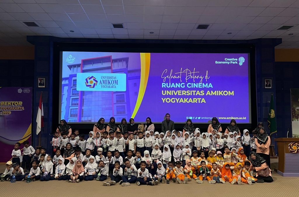 Kunjungan TK ABA Semoya Berbah ke Universitas Amikom Yogyakarta